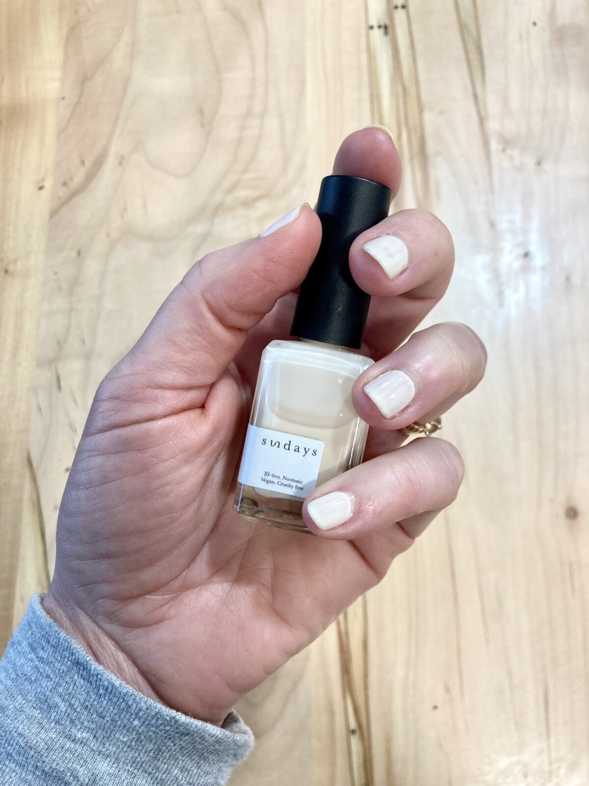 non toxic nail polish from Sundays on TheFiltery.com