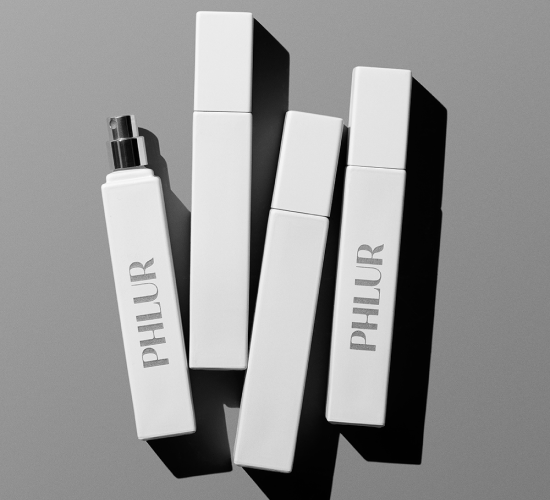 phlur non toxic perfume samplers