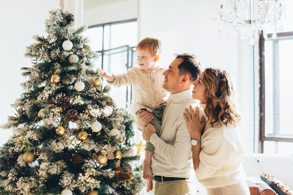 non-toxic-lead-free-pvc-free-artificial-christmas-tree-the-filtery