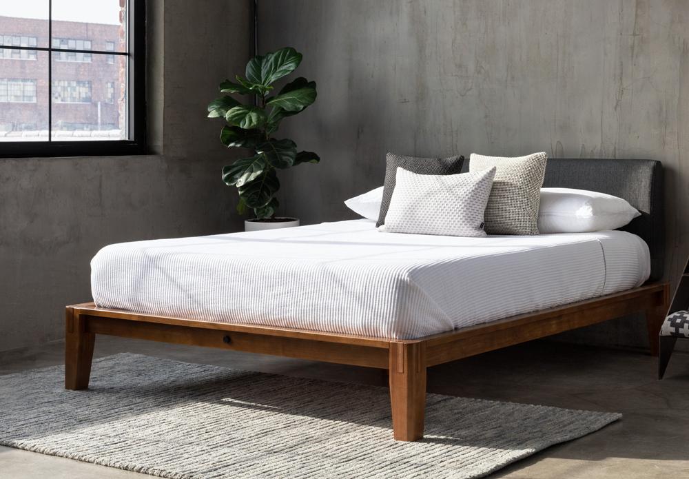 non-toxic-natural-solid-wood-bed-frames-thuma-the-filtery