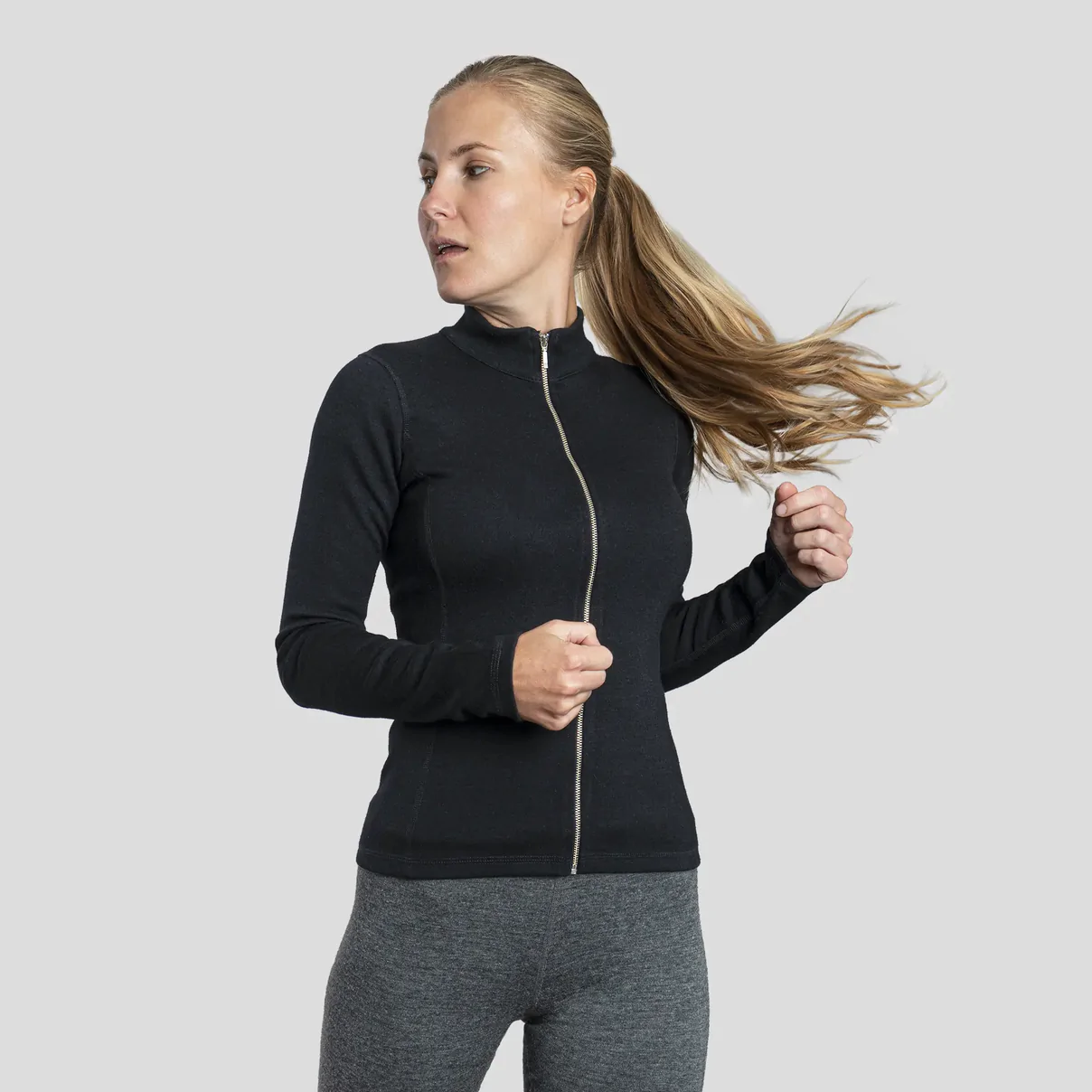 plastic free activewear from arms of andes