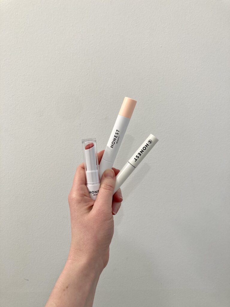 Honest Beauty Review on TheFiltery.com