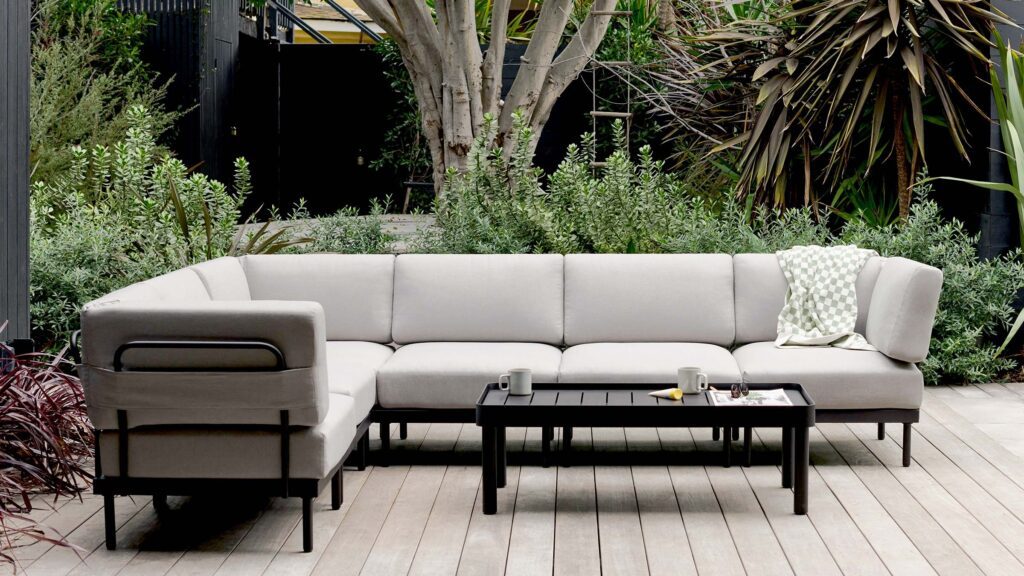 PFAS-free non-toxic outdoor furniture