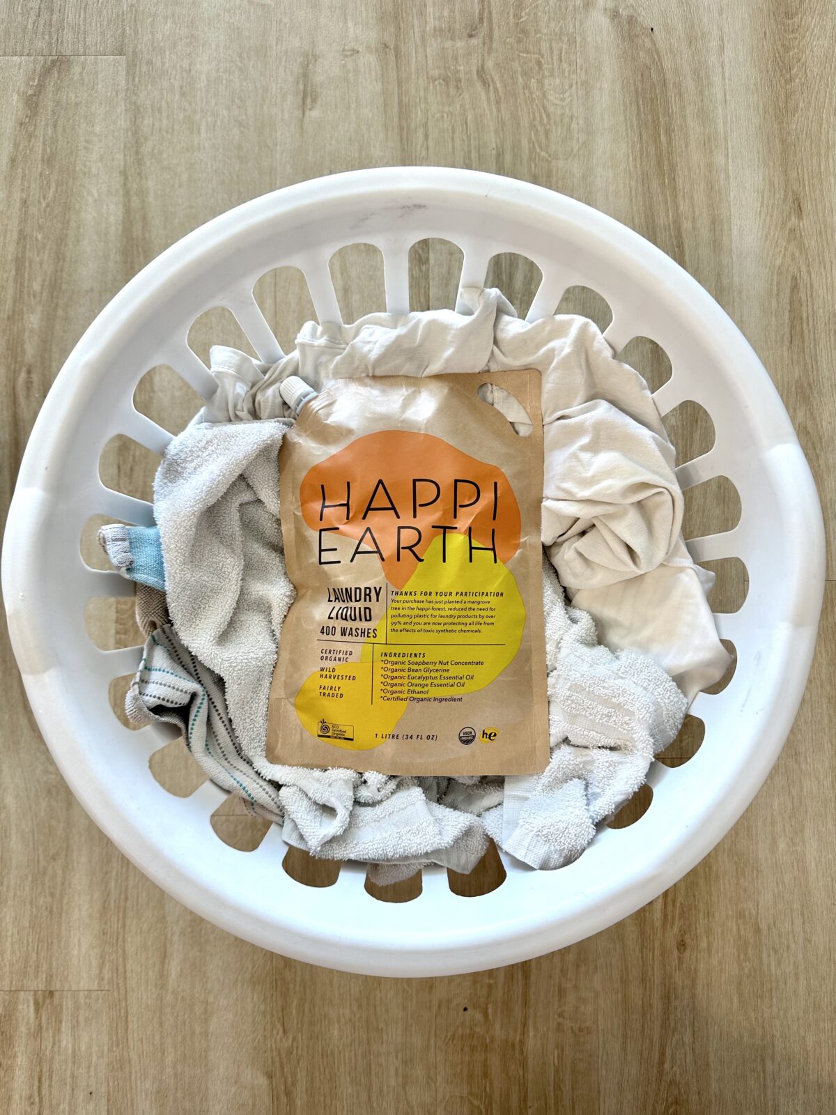 best organic laundry detergent from Happi Earth on TheFiltery.com